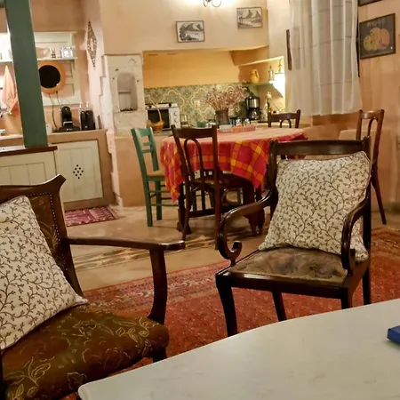 Thimari Gardens Holiday home *